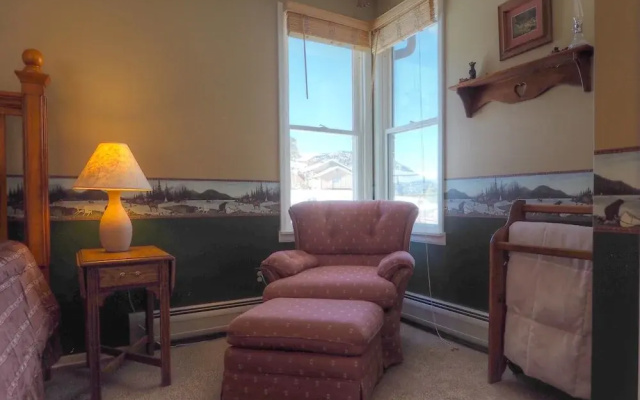 photo 2 of Aspen Grove Retreat - 3 Br Home