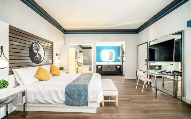 photo 2 of Aspire Inn Studios & Spas
