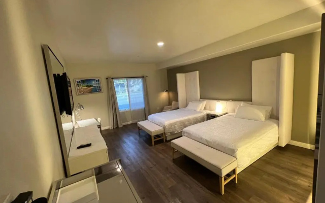 photo 3 of Aspire Inn & Suites Orange
