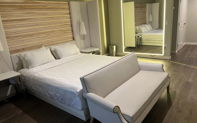 photo 5 of Aspire Inn & Suites Orange