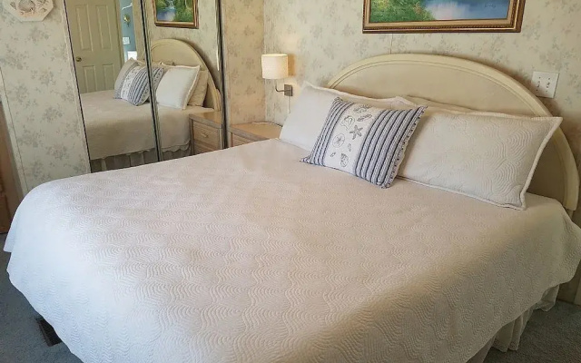 photo 3 of Assateague Pointe 296 - 2 Br Home