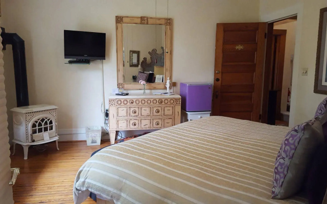 photo 4 of At Cumberland Falls Bed & Breakfast Inn