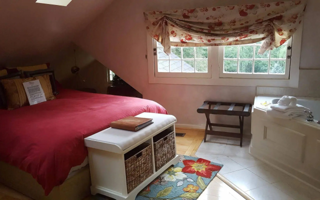 photo 5 of At Cumberland Falls Bed & Breakfast Inn