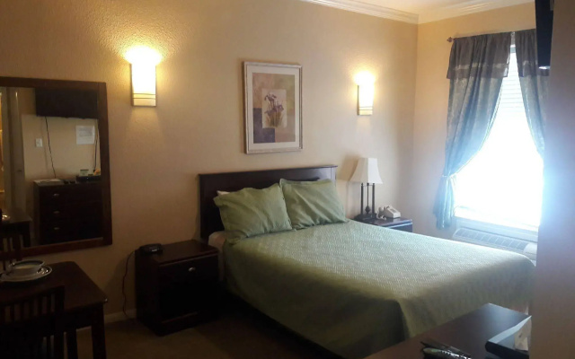photo 4 of Athens Hotel Suites