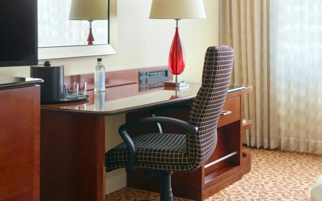 photo 3 of Wyndham Atlanta Buckhead Hotel & Conference Center
