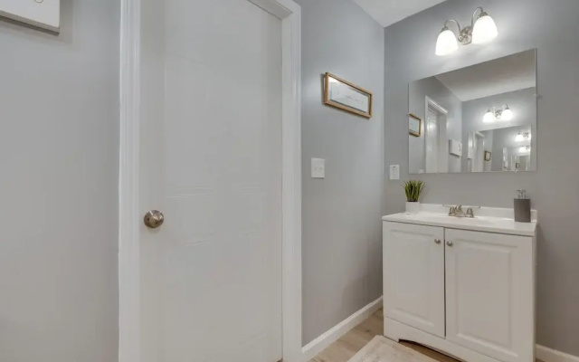 photo 4 of Atlanta Getaway w/ Private Yard: 3 Mi to Airport