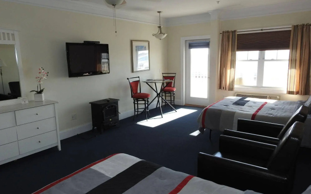 photo 3 of Atlantic Breeze Suites