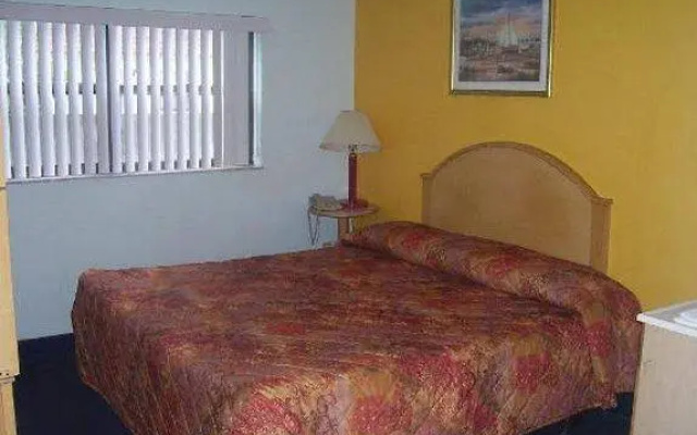 photo 2 of Atlantic Inn