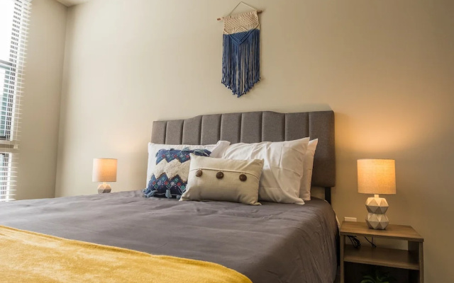 photo 4 of Atlantic Station 1 BR Apt with Pool by Frontdesk