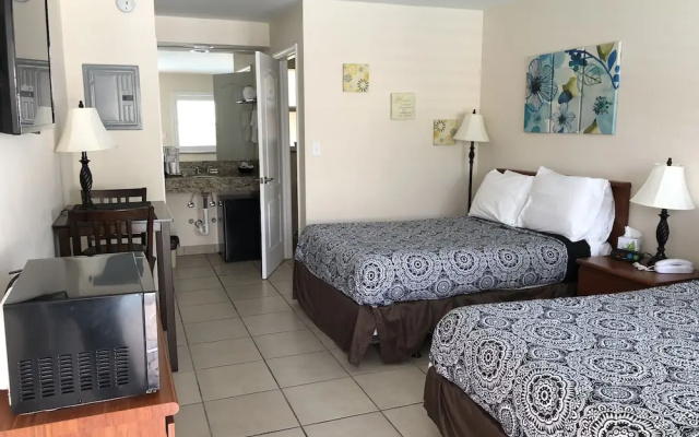 photo 2 of Atlantique Beach House Hotel