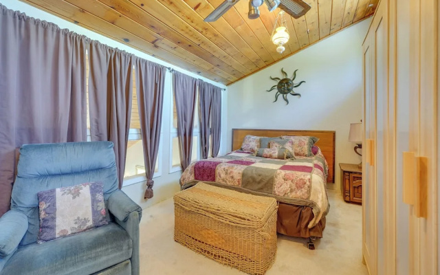 photo 3 of Auburn Cottage w/ Patios & Garden - 3 Mi to Town!