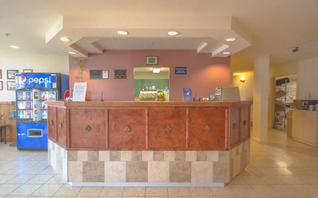 photo 2 of Auburn Travelodge Inn and Suites