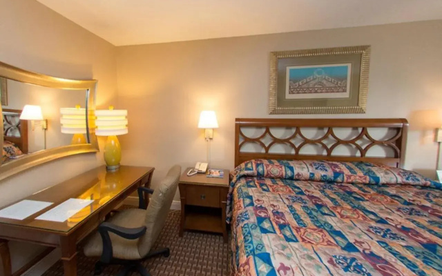 photo 4 of Audubon Inn