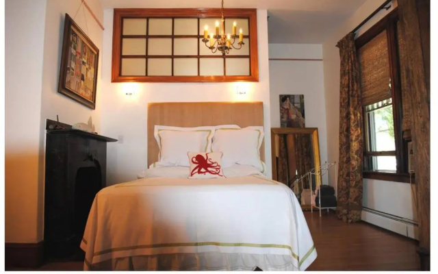 photo 2 of Austin House Inn