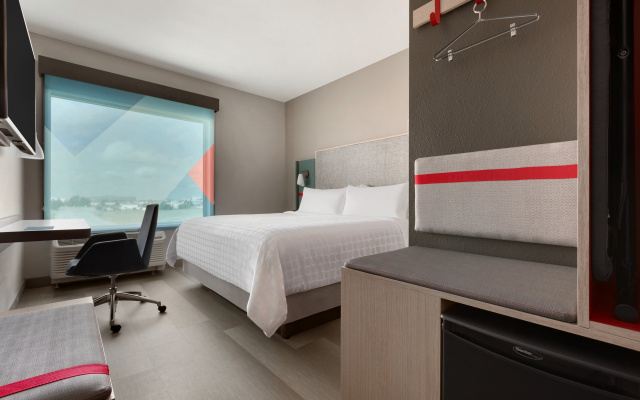 photo 5 of avid hotel Nashville South - Smyrna by IHG