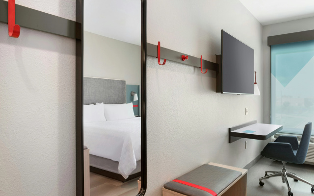 photo 3 of avid hotel Auburn - University Area by IHG