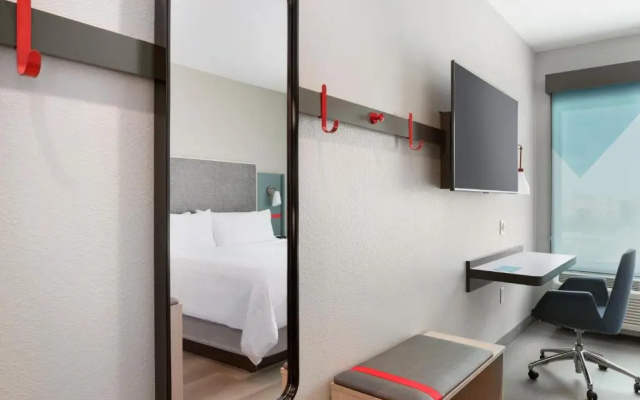 photo 3 of avid hotel Chicago O’Hare – Des Plaines by IHG