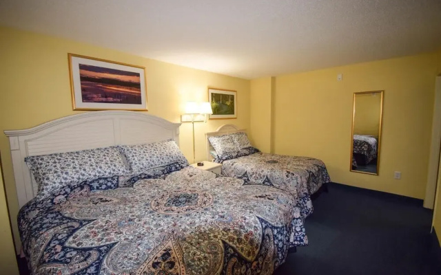 photo 3 of Avista South Tower 1022 2 Bedroom Condo by RedAwning, North Myrtle Beach