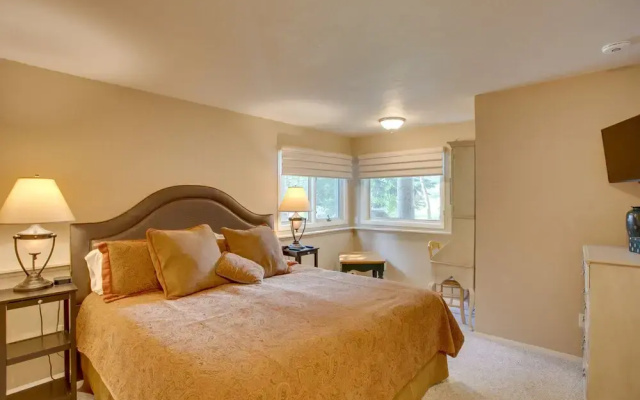 photo 3 of Avon Duplex ~ 6 Mi to Beaver Creek Resort!