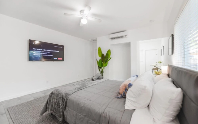 photo 4 of Awesome Studio 15 min from The Beach