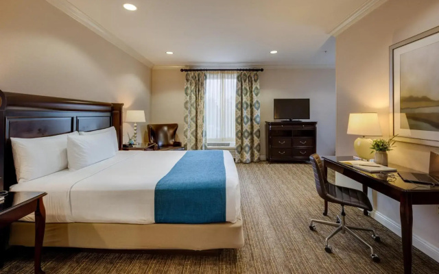photo 5 of Ayres Hotel Fountain Valley - Huntington Beach