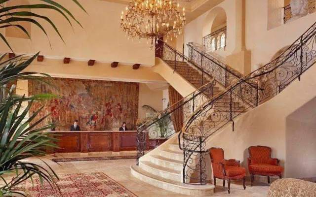 photo 2 of Ayres Hotel Manhattan Beach LAX