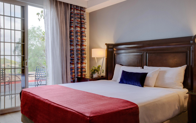 photo 3 of Ayres Suites Mission Viejo – Lake Forest