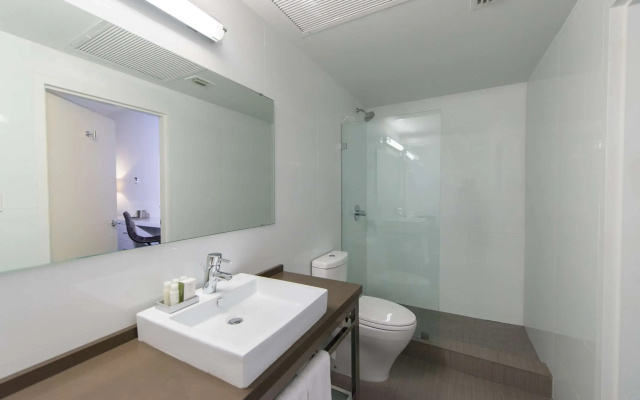 photo 5 of YVE Hotel Miami
