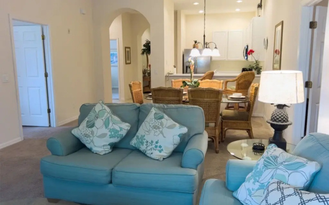 photo 4 of Bahama Bay third floor unit perfect location, Davenport, US
