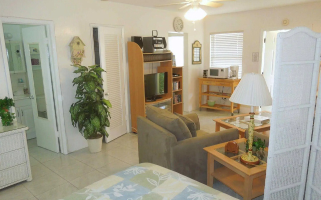 photo 2 of Bahama Beach Club Pompano
