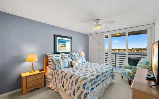 photo 2 of Bahia Vista 14-361, Isla Del Sol, 2 BR, Heated Pool, Spa, Near Beach, WiFi