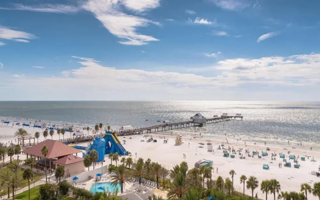 photo 3 of Bahia Vista 17-881 by Distinctive Beach Rentals