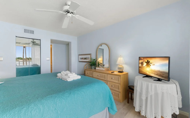 photo 3 of Bahia Vista