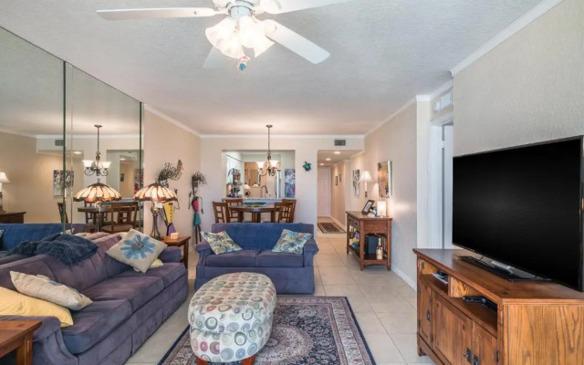 photo 2 of Bahia Vista 9-521, 2 Bedrooms, Heated Pool, Spa, Sleeps 4, Near Beach