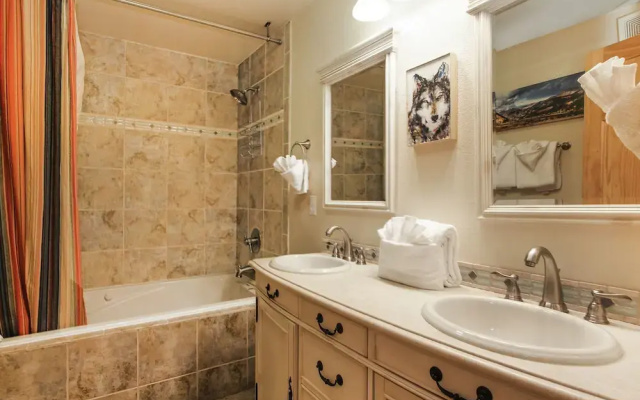 photo 5 of Baker Mountain 29C - 2 Br Condo