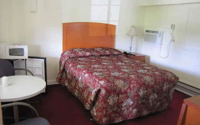 photo 5 of Bakers Motel Norwich