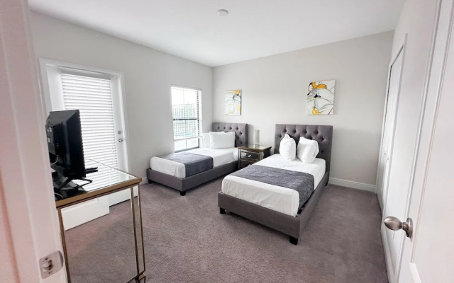photo 5 of Balmoral Resort- 111kb 2 Bedroom Townhouse by RedAwning