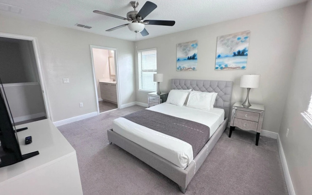 photo 5 of Balmoral Resort-195mcv 4 Bedroom Home by RedAwning