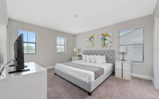 photo 5 of Balmoral Resort-224mcv 4 Bedroom Home by RedAwning