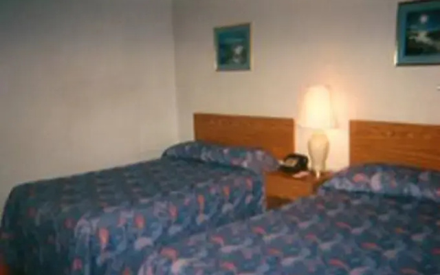 photo 3 of Knights Inn Baltimore South Jessup