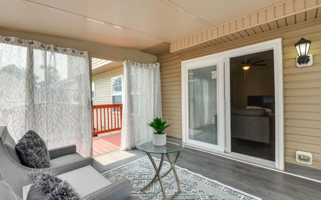 photo 4 of Baltimore Home w/ Deck, 9 Mi to Downtown!