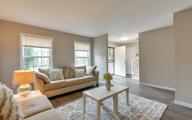 photo 5 of Baltimore Home w/ Deck, 9 Mi to Downtown!