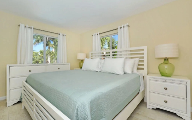 photo 2 of The Cottages At Siesta Key