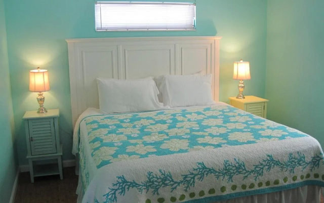 photo 3 of Flip Flop Cottages