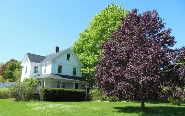 photo 3 of Bar Harbor Cottages & Suites