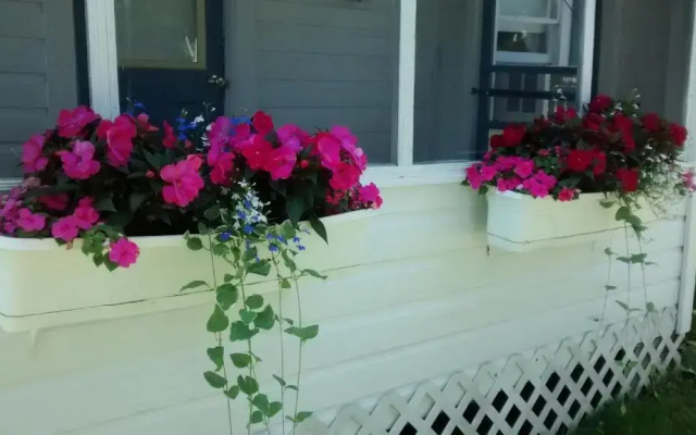 photo 4 of Bar Harbor Cottages & Suites