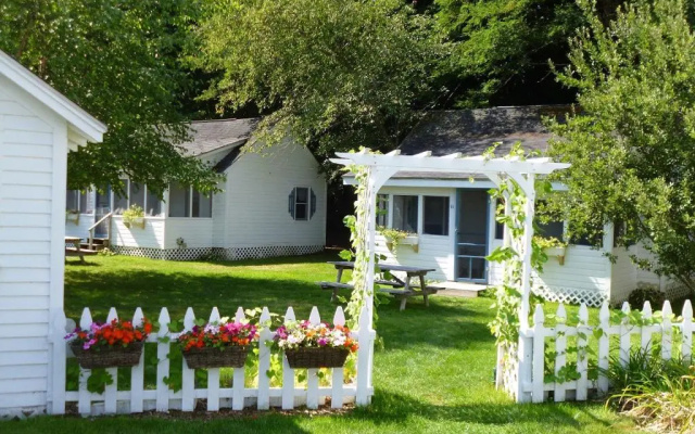 photo 5 of Bar Harbor Cottages & Suites