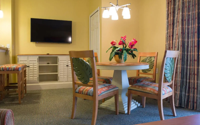 photo 3 of Barefoot Suites