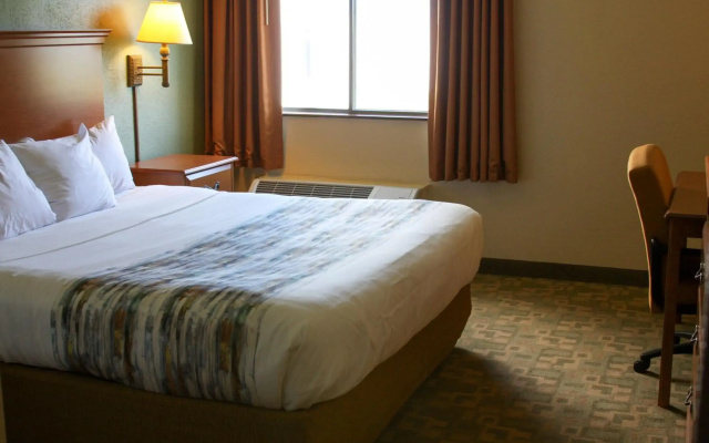 photo 3 of Barker's Island Inn Resort