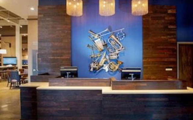 photo 2 of Baronne Inn and Suites